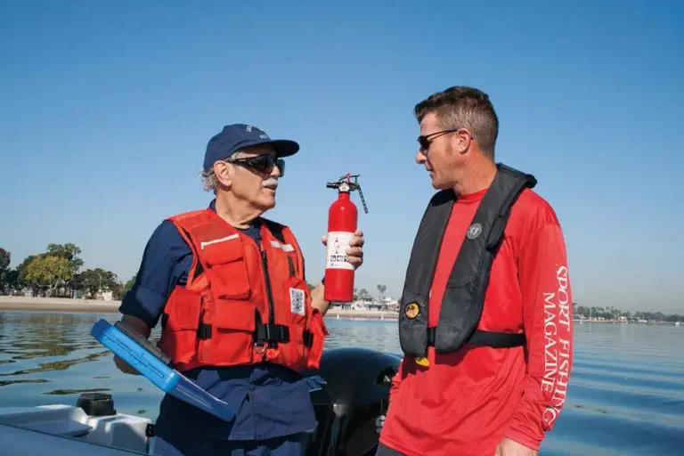 boating-safety-equipment-1024&times;682-1-768&times;512-1-1